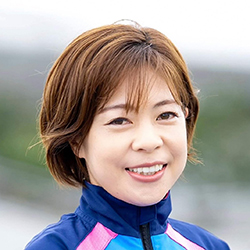 吉田 香織